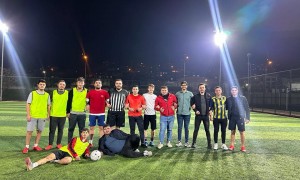 AK Partili gençlerden dostluk maçı