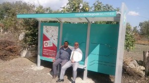 BAŞKAN ERGÜN SÖZ VERDİ, YENİ OTOBÜS DURAKLARI OLDU